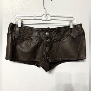 Genuine Leather 1 inch Shorts